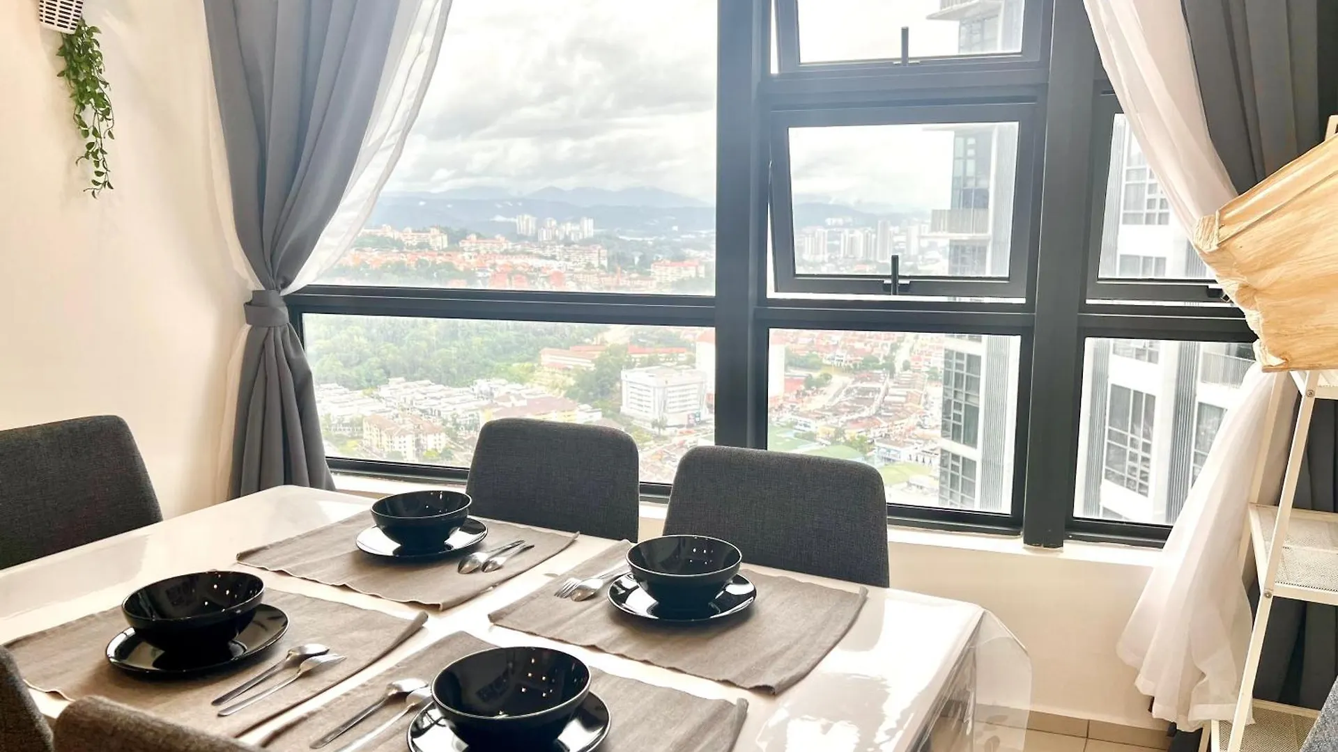 Apartment Eko Cheras时尚复式公寓loft Kuala Lumpur